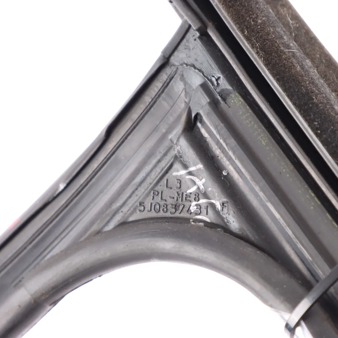 Porta Anteriore Finestra Guida Guarnizione per Skoda Fabia 5J con numero di parte 5J0837431F Skoda Fabia 5J Porta Anteriore Finestra Guida Guarnizione - SKU 5J0837431F - Numero di parte 5J0837431F