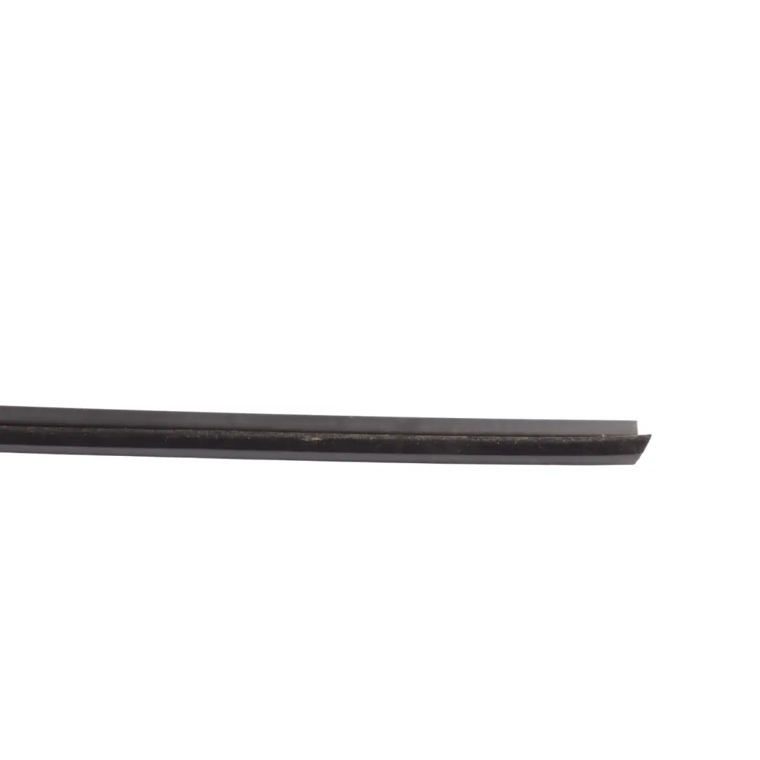 Skoda Fabia 5J Striscia Guarnizione Interna Del Finestrino Anteriore - SKU 5J0837479 - Numero di parte 5J0837479