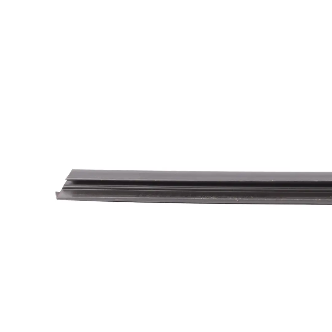 Skoda Fabia 5J Striscia Guarnizione Interna Del Finestrino Anteriore - SKU 5J0837479 - Numero di parte 5J0837479