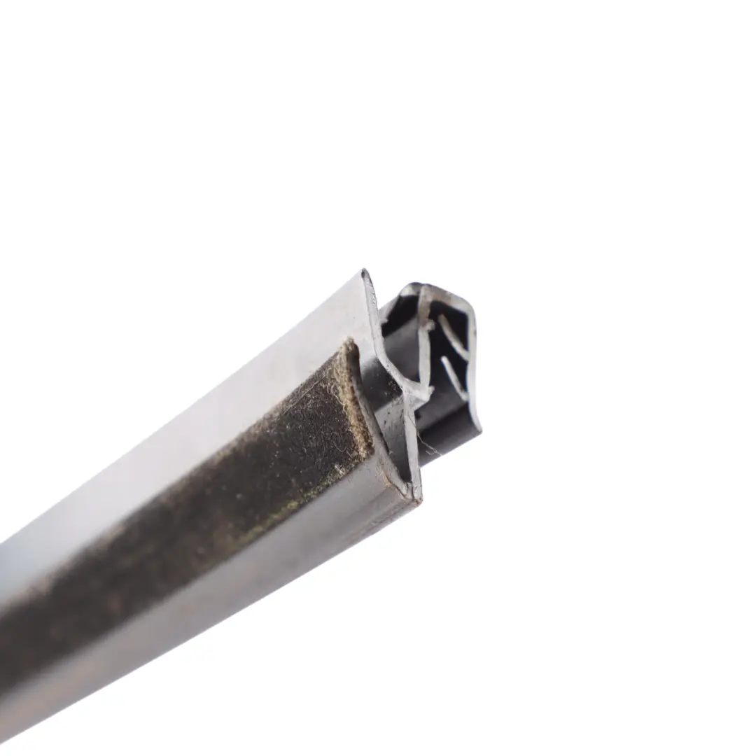 Joint D'Étanchéité De Vitre De Porte Avant Droite pour Skoda Fabia 5J à propos du numéro de pièce 5J0837480 Skoda Fabia 5J Joint D'Étanchéité De Vitre De Porte Avant Droite - SKU 5J0837480 - Numéro de pièce 5J0837480