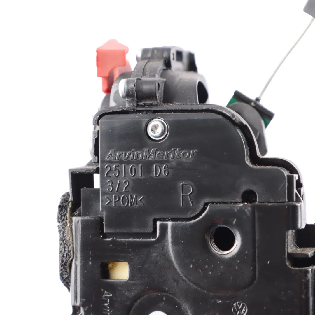 Cerradura Puerta Trasera Pestillo Liberación Derecha para Skoda Fabia 5J con número de pieza 5J0839016 Skoda Fabia 5J Cerradura Puerta Trasera Pestillo Liberación Derecha - SKU 5J0839016 - Número de pieza 5J0839016