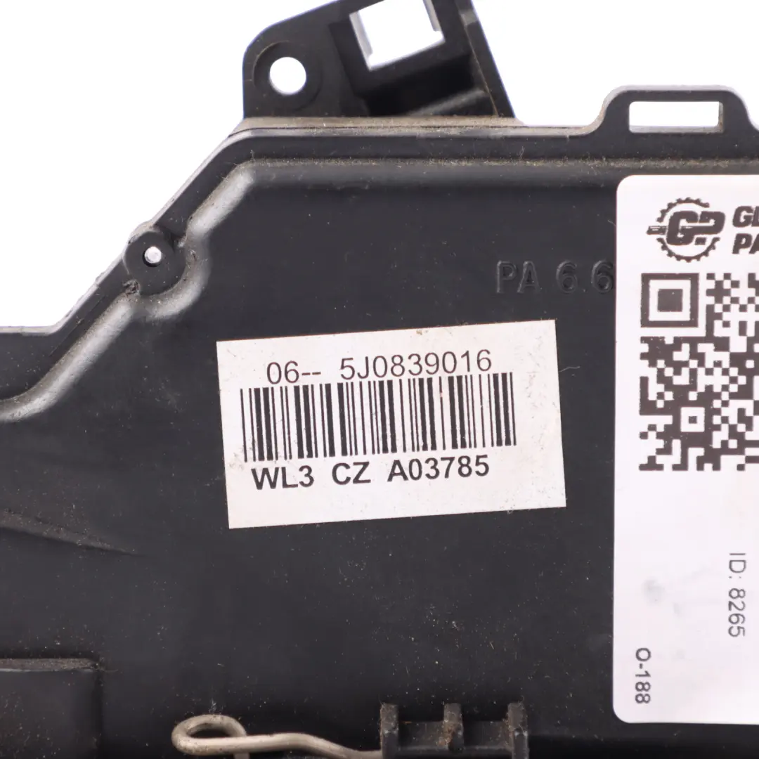 Cerradura Puerta Trasera Pestillo Liberación Derecha para Skoda Fabia 5J con número de pieza 5J0839016 Skoda Fabia 5J Cerradura Puerta Trasera Pestillo Liberación Derecha - SKU 5J0839016 - Número de pieza 5J0839016