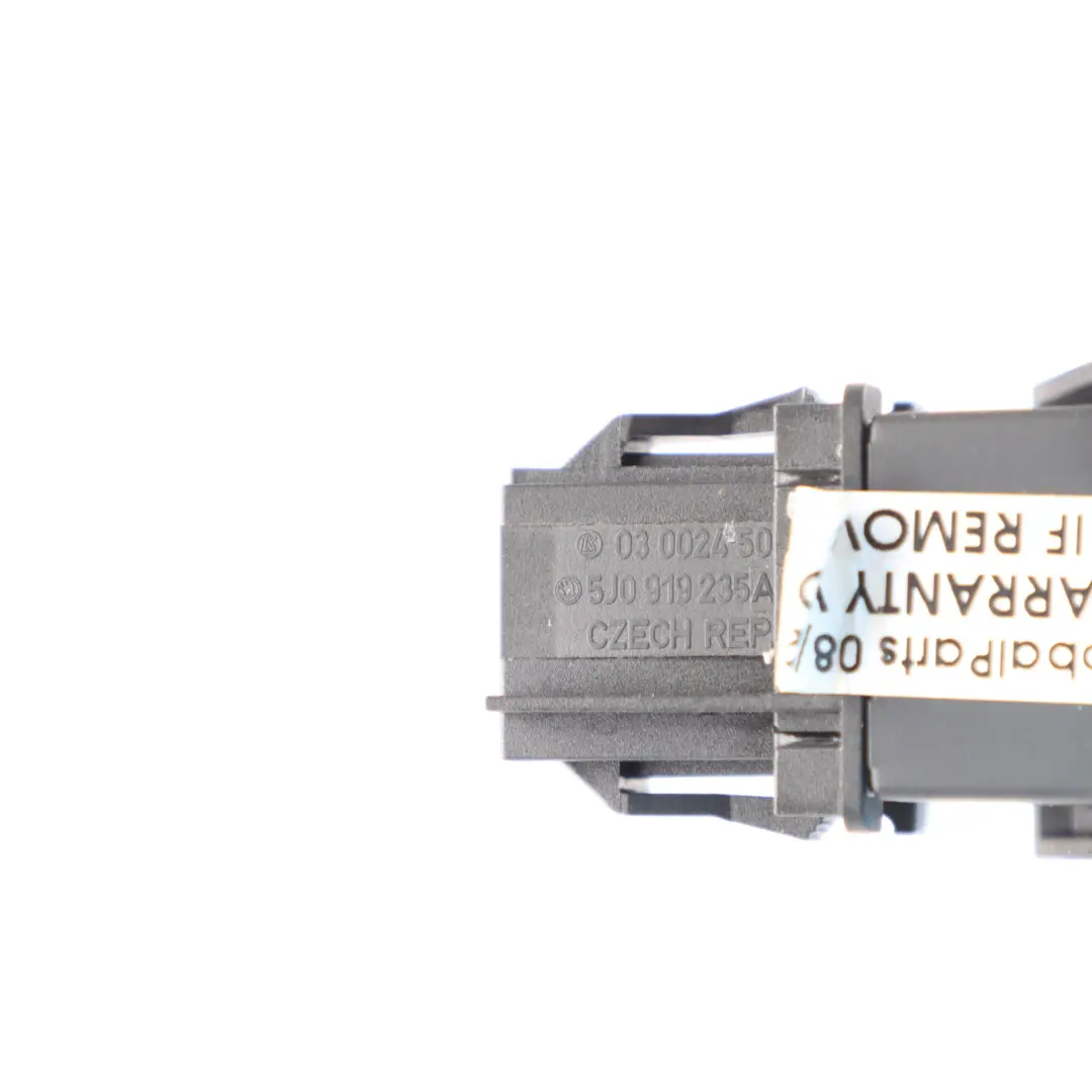 Module Control Switch Panel to Skoda Fabia 5J Passenger Air with Part number 5J0919235A Skoda Fabia 5J Passenger Air Module Control Switch Panel - SKU 5J0919235A - Part number 5J0919235A