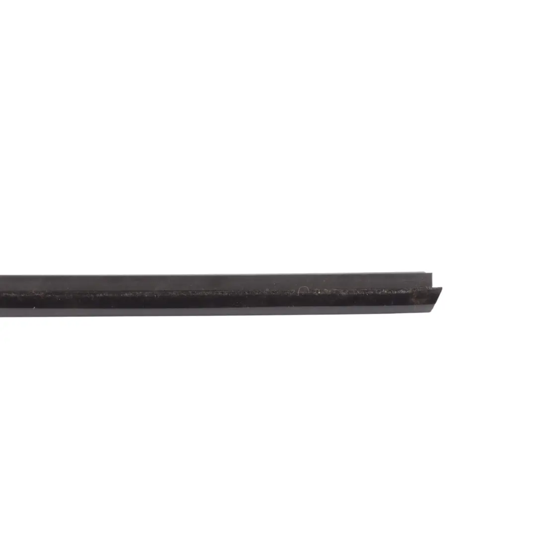 Skoda Fabia 5J Finestrino Posteriore Interno Striscia Di Guarnizione - SKU 5J6839480 - Numero di parte 5J6839480