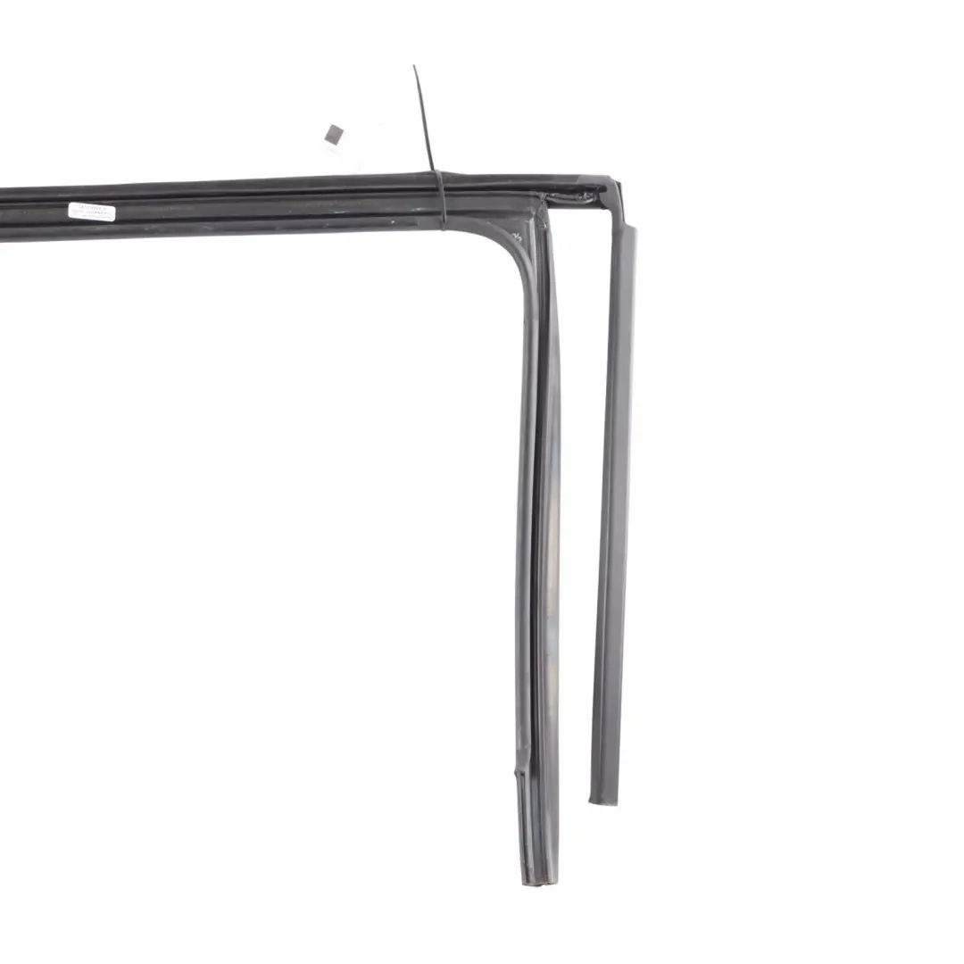 Skoda Fabia MK2 Guía Sellado Cristal Ventana Puerta Trasera Izquierda - SKU 5J9845209N - Número de pieza 5J9845209N