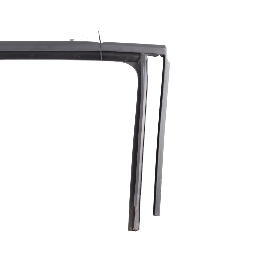 Skoda Fabia MK2 Guía Sellado Cristal Ventana Puerta Trasera Derecha - SKU 5J9845210N - Número de pieza 5J9845210N