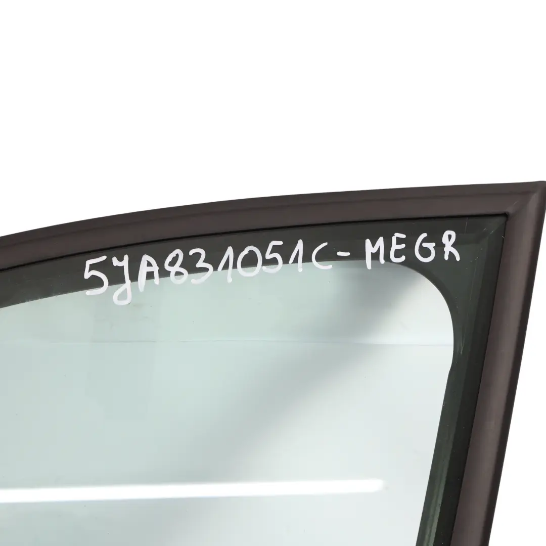 Gauche Gris Métallisé - F7Y pour Skoda Rapid NH1 Porte Avant à propos du numéro de pièce 5JA831051C Skoda Rapid NH1 Porte Avant Gauche Gris Métallisé - F7Y - SKU 5JA831051C-MEGR - Numéro de pièce 5JA831051C
