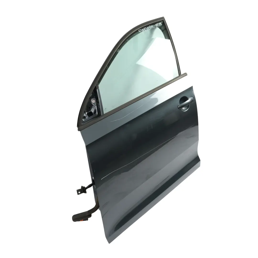 Porta Anteriore Sinistra Grigio Metallizzato - F7Y per Skoda Rapid NH1 con numero di parte 5JA831051C Skoda Rapid NH1 Porta Anteriore Sinistra Grigio Metallizzato - F7Y - SKU 5JA831051C-MEGR - Numero di parte 5JA831051C