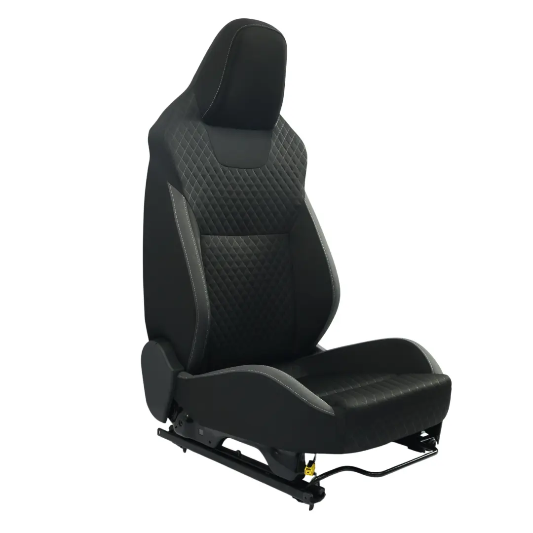 Skoda Rapid NH1 Vorder Sitz Beheizt Stoff Satine Schwarz Silber Links - SKU 5JA881805FQ - Teilenummer 5JA881805FQ