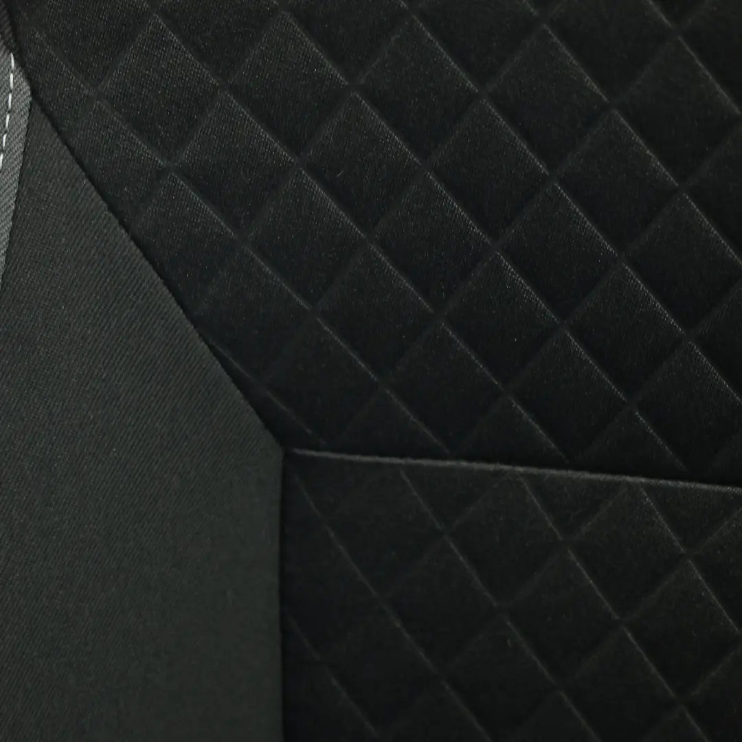 Asiento Delantero Calefactable Satinada Negra Plateada Derecha para Skoda Rapid NH1 con número de pieza 5JA881806DT Skoda Rapid NH1 Asiento Delantero Calefactable Satinada Negra Plateada Derecha - SKU 5JA881806DT - Número de pieza 5JA881806DT