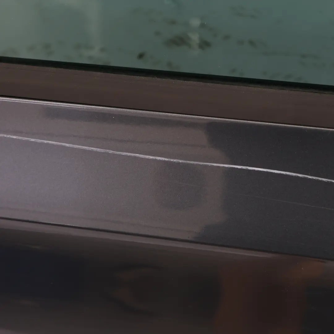 Skoda Rapid NH1 Puerta Trasera Izquierda Gris Metalizado - F7Y - SKU 5JJ833051A-MEGR - Número de pieza 5JJ833051A