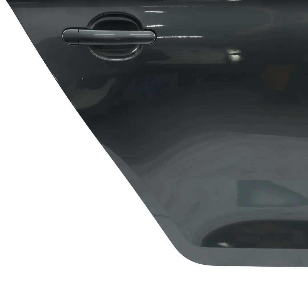 Puerta Trasera Derecha Gris Metalizado - F7Y para Skoda Rapid NH1 con número de pieza 5JJ833052A Skoda Rapid NH1 Puerta Trasera Derecha Gris Metalizado - F7Y - SKU 5JJ833052A-MEGR - Número de pieza 5JJ833052A