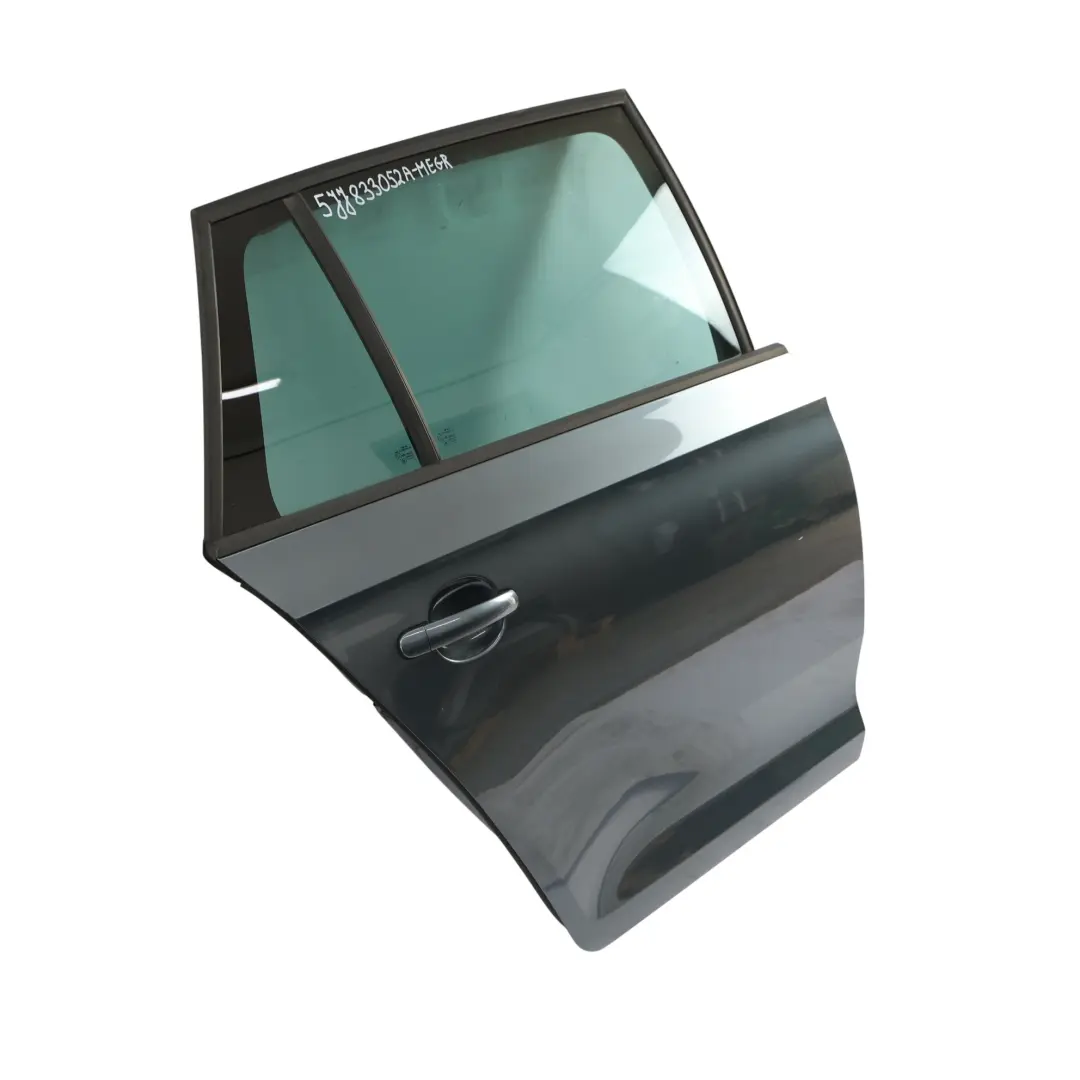 Puerta Trasera Derecha Gris Metalizado - F7Y para Skoda Rapid NH1 con número de pieza 5JJ833052A Skoda Rapid NH1 Puerta Trasera Derecha Gris Metalizado - F7Y - SKU 5JJ833052A-MEGR - Número de pieza 5JJ833052A