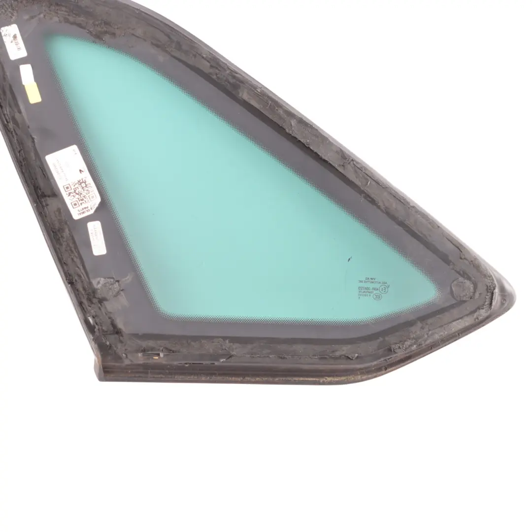 Skoda Rapid NH1 Hatchback Rear Triangle Glass Fixed Tinted Right O/S - SKU 5JJ845298E - Part number 5JJ845298E