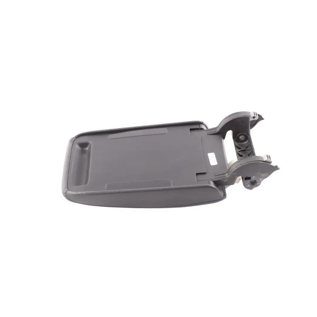 Volkswagen Scirocco MK3 Podłokietnik Konsola Środkowa Skóra - SKU 5K0061123 - Numer Części 5K0061123