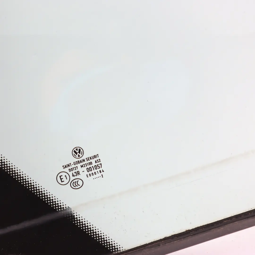 MK6 5 Türer Hinteres Dreiecksfenster Glas Rechts für Volkswagen Golf mit Teilenummer 5K6845214E Volkswagen Golf MK6 5 Türer Hinteres Dreiecksfenster Glas Rechts - SKU 5K6845214E - Teilenummer 5K6845214E