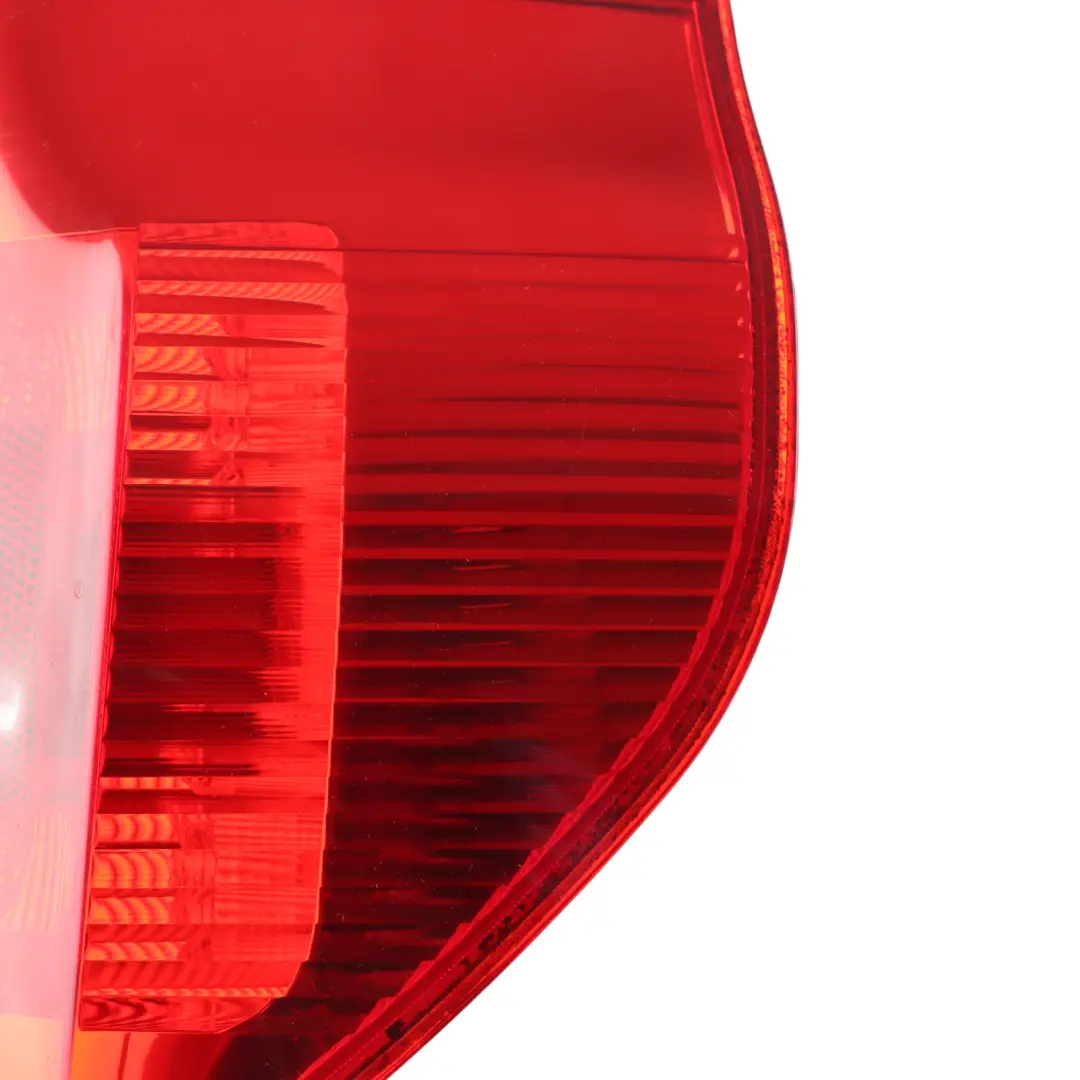 Taillight Lamp Light Outdoor Right O/S to Skoda Yeti 5L Rear with Part number 5L0945112B Skoda Yeti 5L Rear Taillight Lamp Light Outdoor Right O/S - SKU 5L0945112B - Part number 5L0945112B