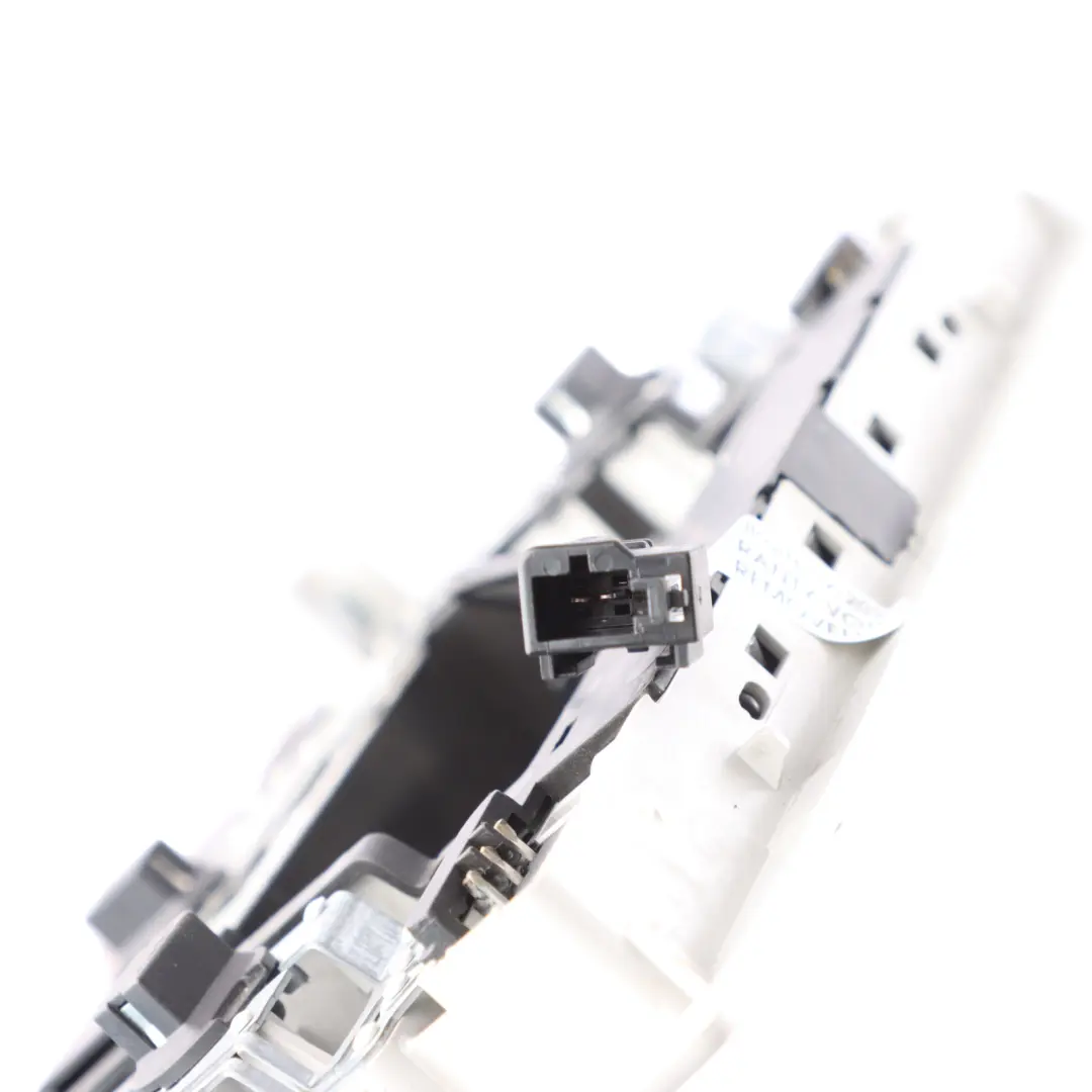 Mk2 1P Innenraum Höflichkeit Dach Leselicht Lampe Panel für Seat Leon mit Teilenummer 5P0947105F Seat Leon Mk2 1P Innenraum Höflichkeit Dach Leselicht Lampe Panel - SKU 5P0947105F - Teilenummer 5P0947105F