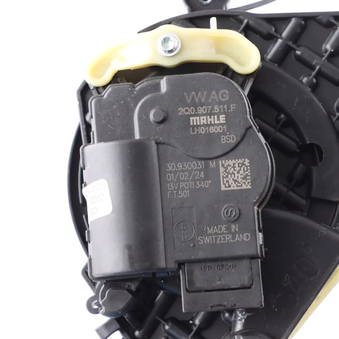 Volkswagen Polo VI Mk6 Air Vent Heater Actuator Flap Motor - SKU 5WA907511C-1 - Part number 5WA907511C