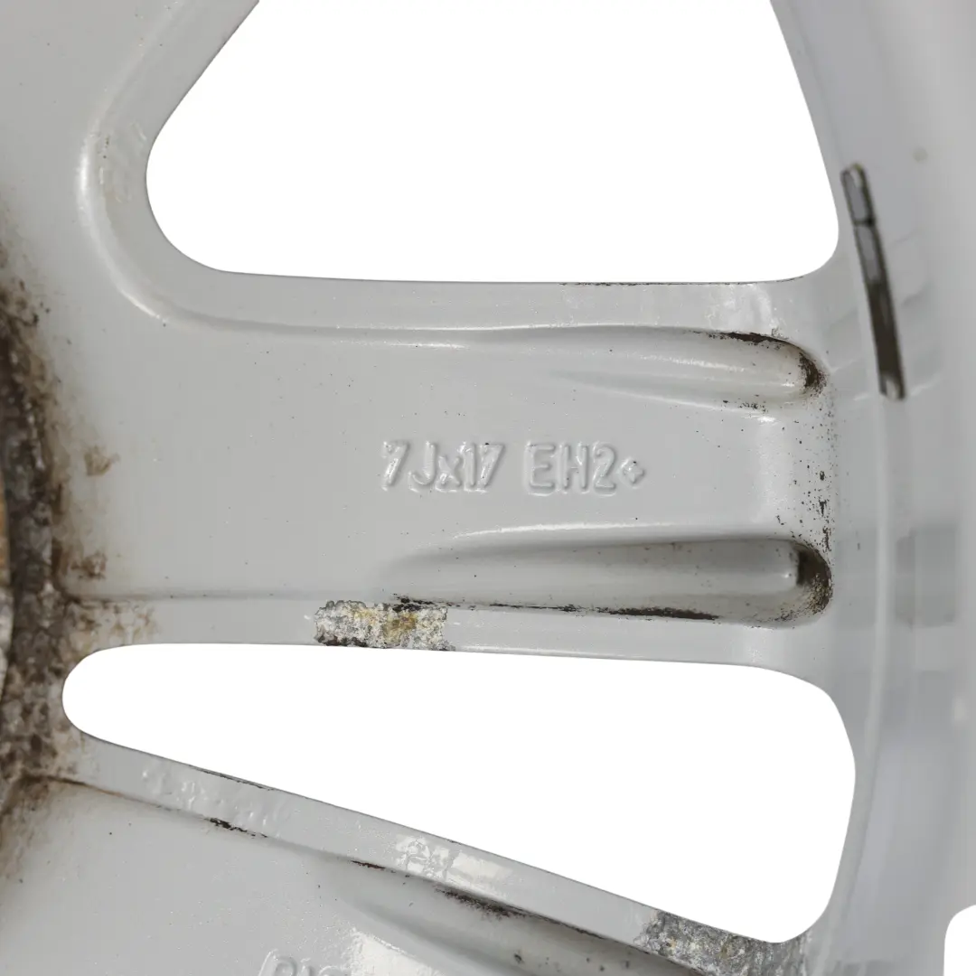 Silberne Leicht Metall Felge 17" V-Speiche 141 ET:47 7J 6762888 für BMW E81 E87 mit Teilenummer 6775621 BMW E81 E87 Silberne Leicht Metall Felge 17" V-Speiche 141 ET:47 7J 6762888 - SKU 6762888-3 - Teilenummer 6775621