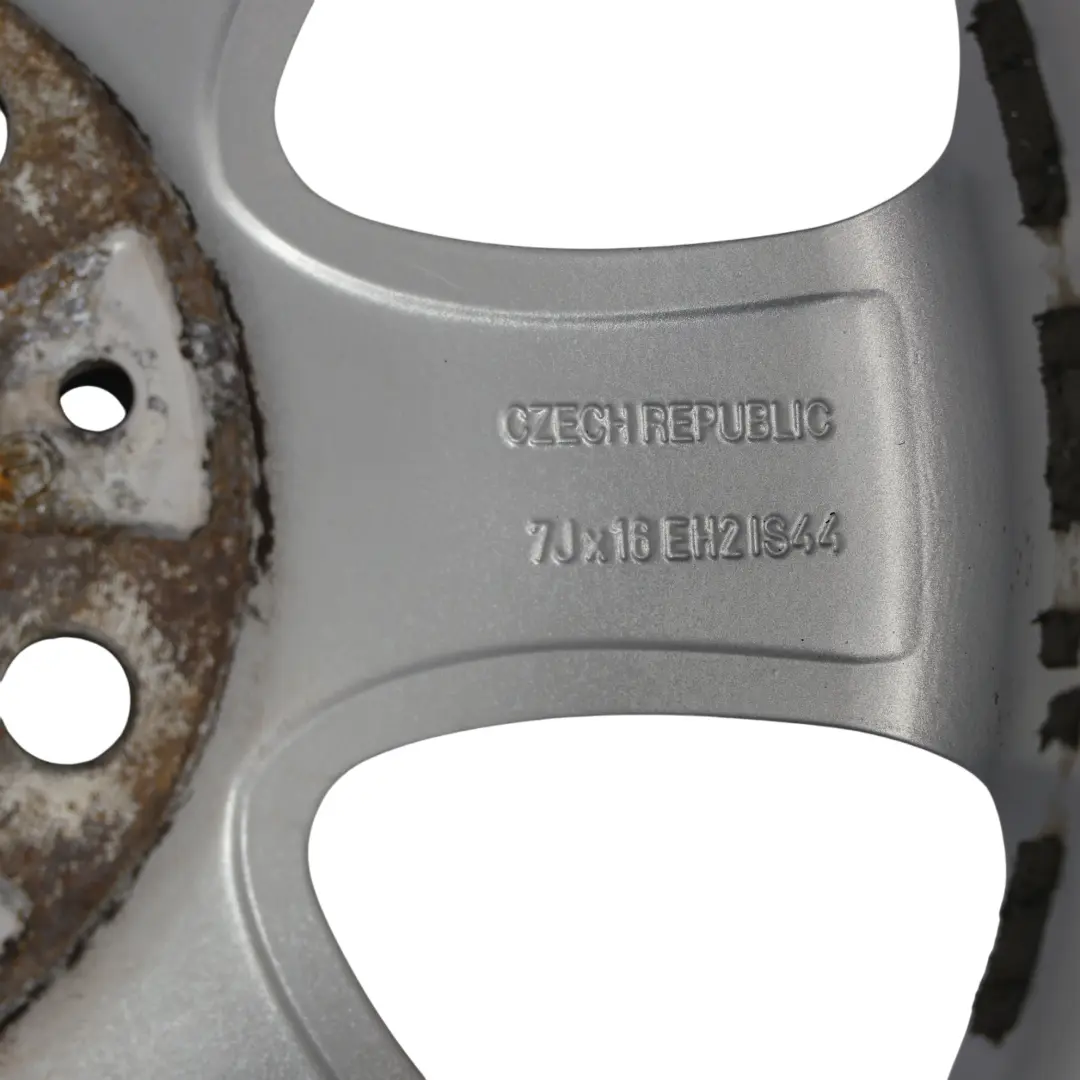 Leicht Metall Felge Alufelge 16" 7J für BMW E81 E82 E87 E88 mit Teilenummer 6769402 BMW E81 E82 E87 E88 Leicht Metall Felge Alufelge 16" 7J - SKU 6769402-1 - Teilenummer 6769402