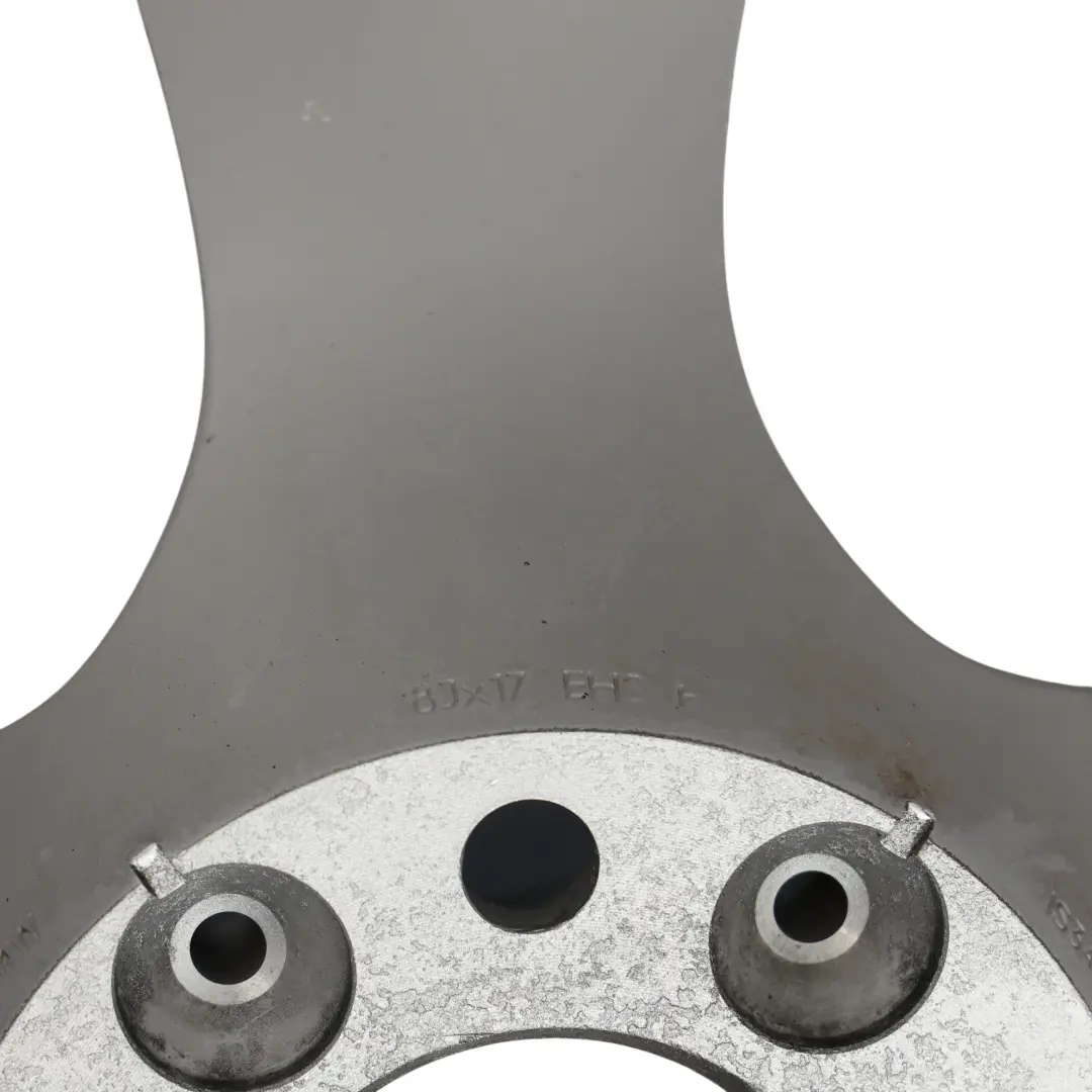 Leichtmetallfelge Alufelge Spider Speiche 157 17" ET:34 8J für BMW E90 E91 mit Teilenummer 6770239 BMW E90 E91 Leichtmetallfelge Alufelge Spider Speiche 157 17" ET:34 8J - SKU 6770239-1 - Teilenummer 6770239