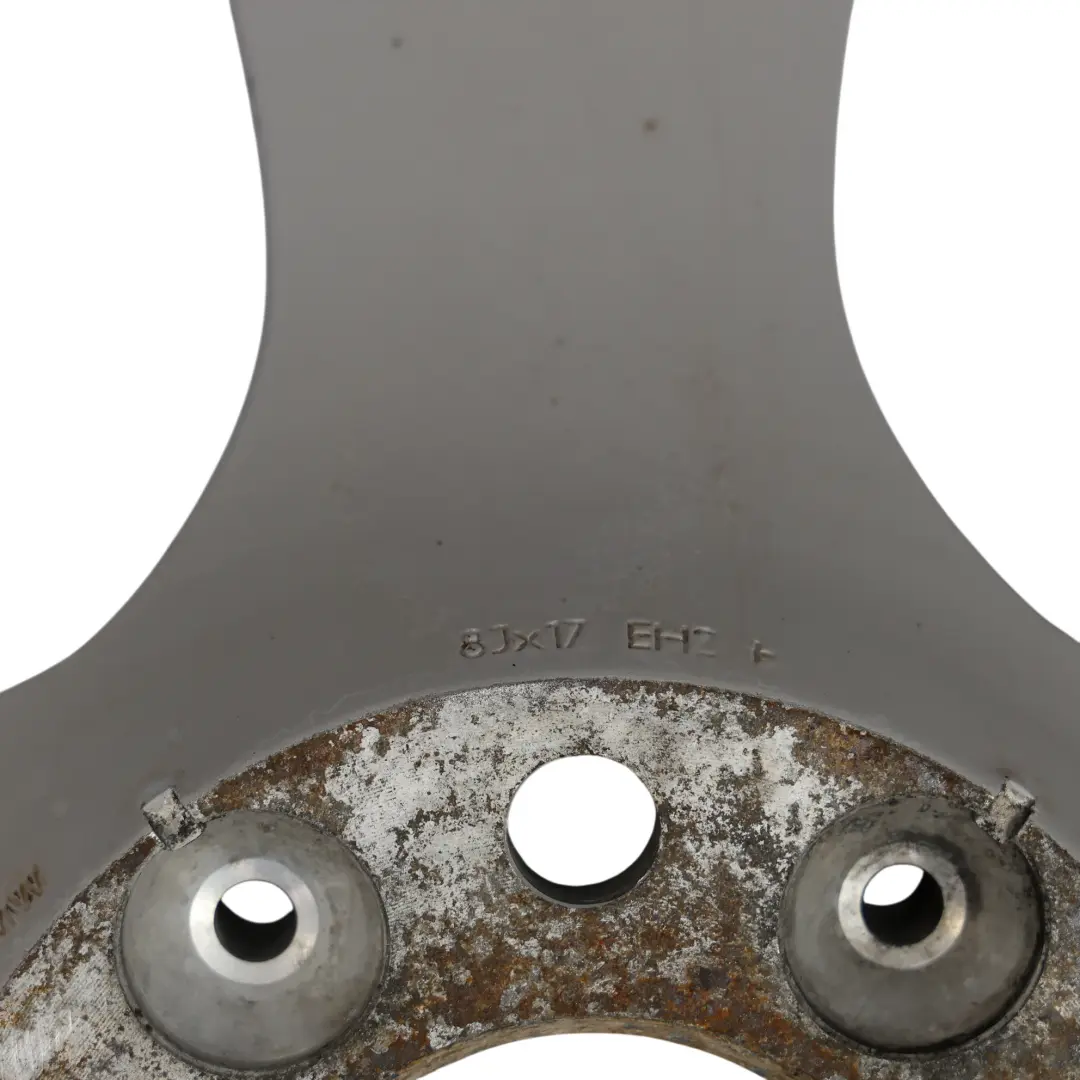 Felga Aluminiowa Srebrna 17" ET:34 8J Styling 157 do BMW E90 E91 o numerze 6770239 BMW E90 E91 Felga Aluminiowa Srebrna 17" ET:34 8J Styling 157 - SKU 6770239-3 - Numer Części 6770239
