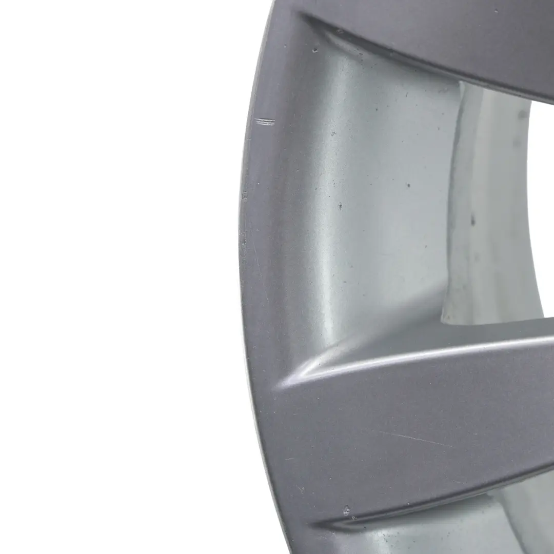 Cerchio Lega Argento 19" Raggi A Stella 218 9J ET:14 per BMW E63 E64 con numero di parte 6770942 BMW E63 E64 Cerchio Lega Argento 19" Raggi A Stella 218 9J ET:14 - SKU 6770942-2 - Numero di parte 6770942
