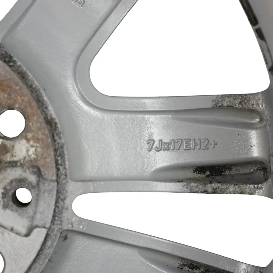 BMW E81 E82 E87 E88 Argento Cerchio AlluMini o Alufelge 17" Raggi V 141 7J ET: - SKU 6775621-2 - Numero di parte 6775621