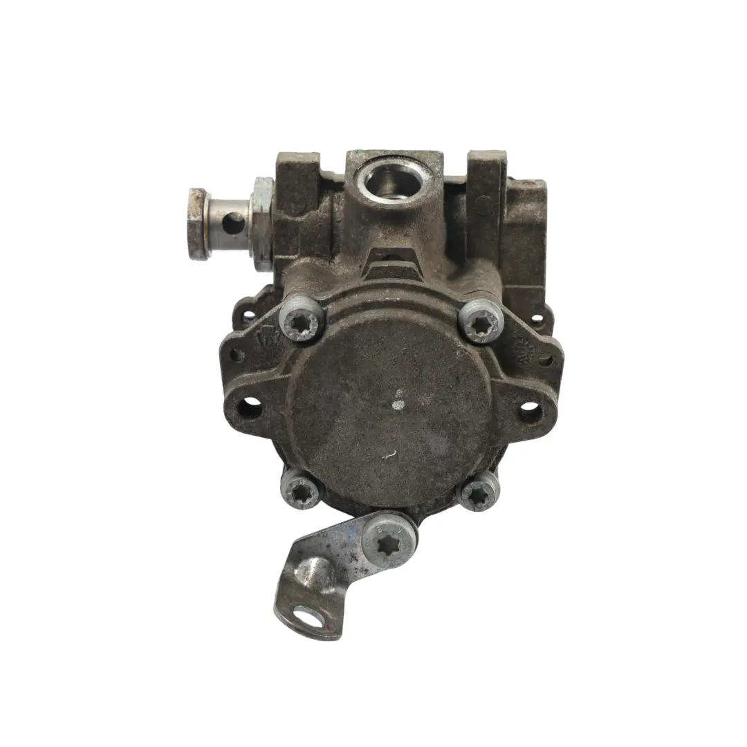 N47 Diesel Power Steering Pump to BMW E81 E90 E91 E92 with Part number 6780459 BMW E81 E90 E91 E92 N47 Diesel Power Steering Pump - SKU 6780459-2 - Part number 6780459