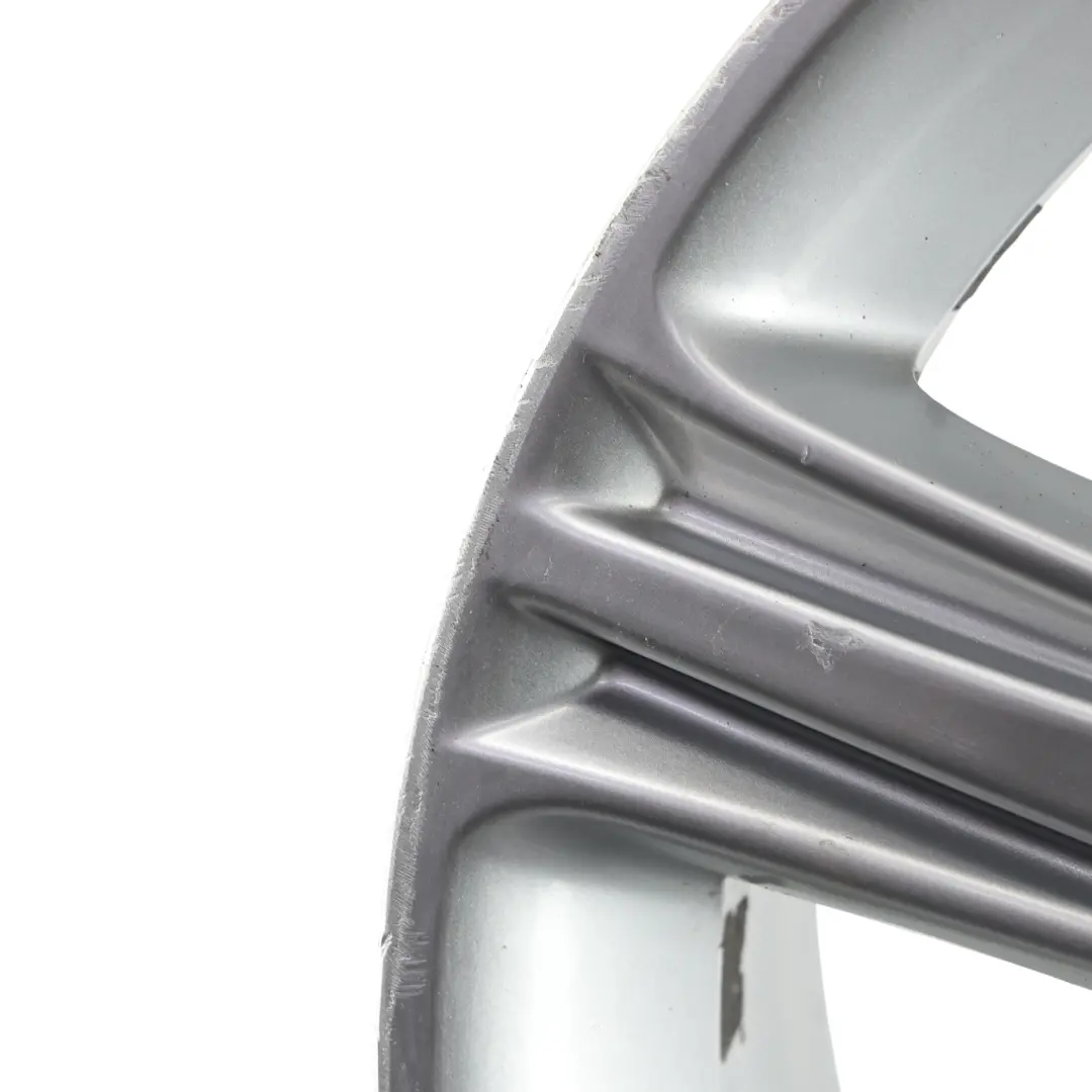 Felga Aluminiowa 7,5J 17" ET:37 do BMW F30 F31 o numerze 6796242 BMW F30 F31 Felga Aluminiowa 7,5J 17" ET:37 - SKU 6796242-4 - Numer Części 6796242