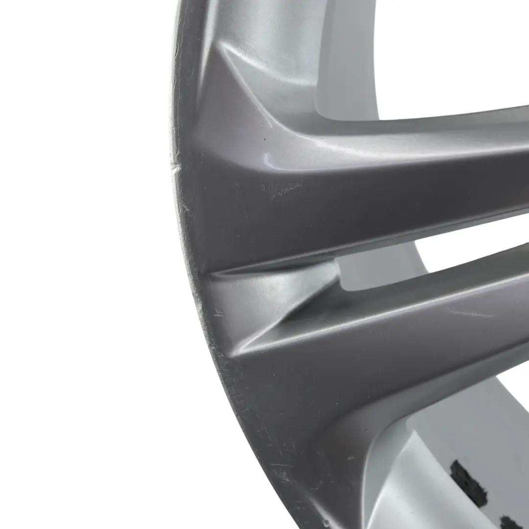 Silberne Leicht metall felge 19" 8,5J Doppel speiche ET:47 für BMW F30 F31 mit Teilenummer 6796257 BMW F30 F31 Silberne Leicht metall felge 19" 8,5J Doppel speiche ET:47 - SKU 6796257-2 - Teilenummer 6796257