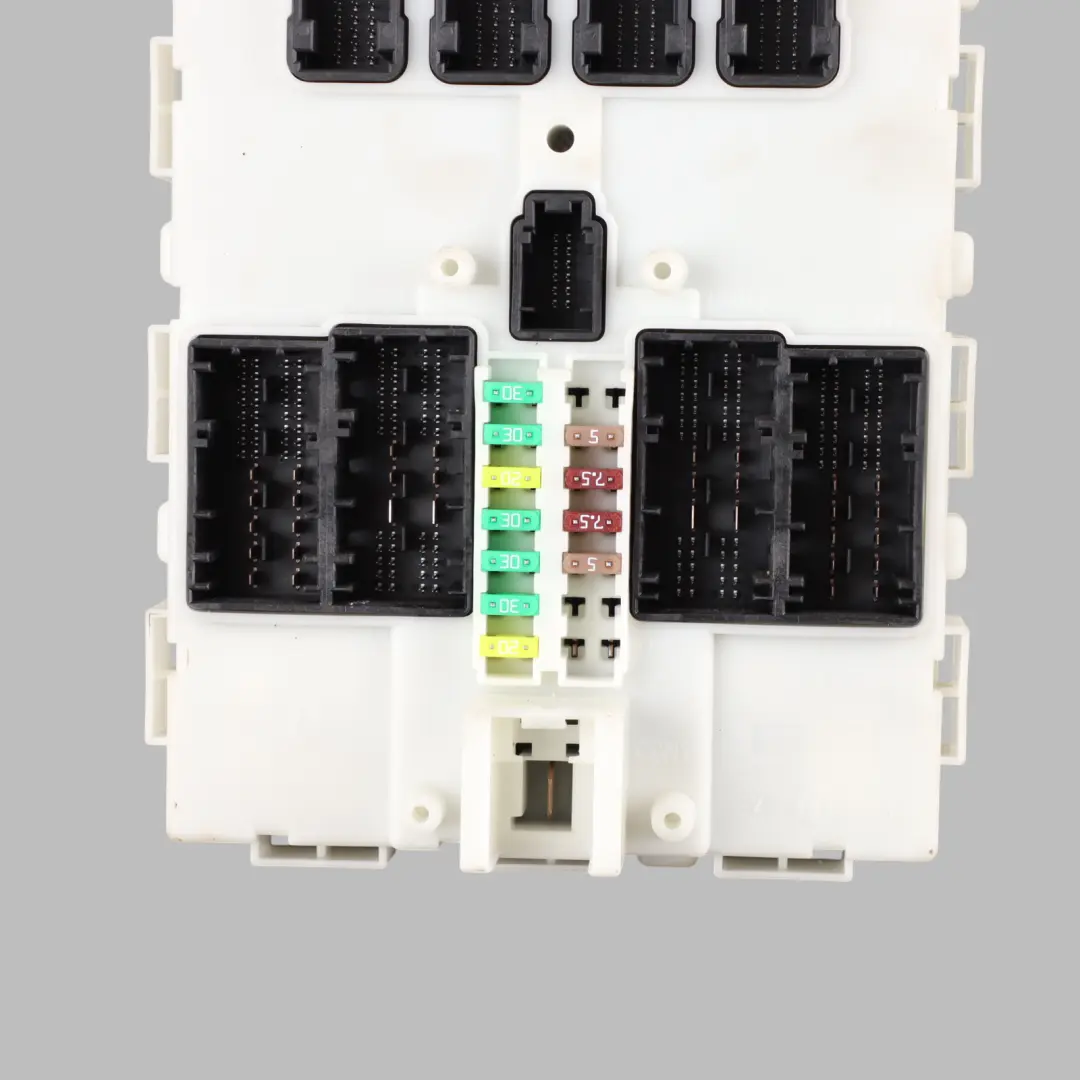 Body Domain Controller BDC Comfort Control Unit to Mini F55 F56 F57 with Part number 6825523 Mini F55 F56 F57 Body Domain Controller BDC Comfort Control Unit - SKU 6825523 - Part number 6825523