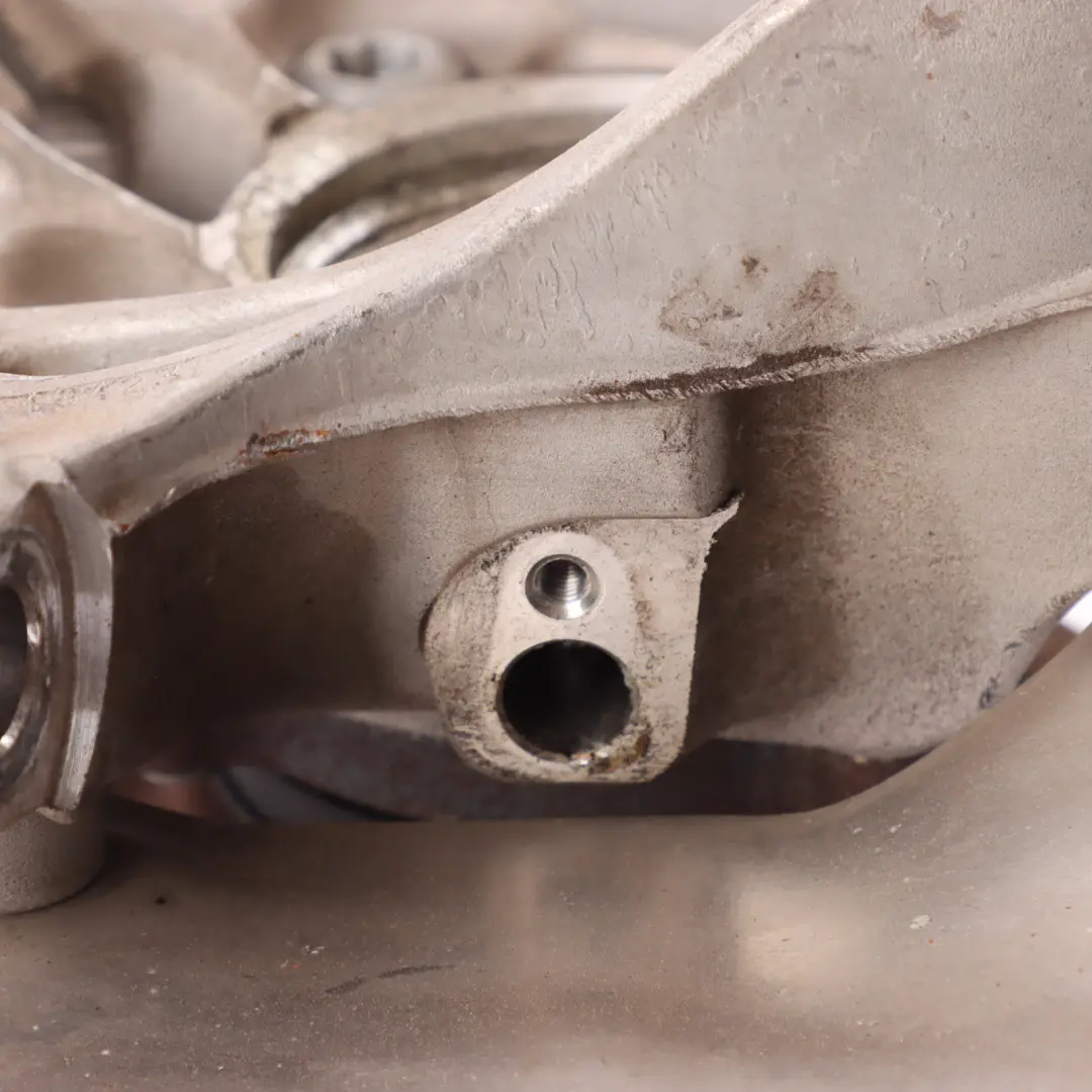 BMW F45 F48 F60 Cojinete De Suspensión Del Eje Delantero Derecho - SKU 6876646-2 - Número de pieza 6876646