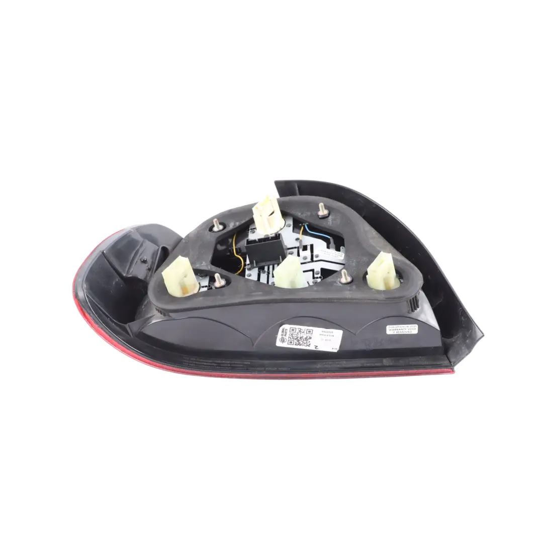 Lamp Tail Light Right O/S to BMW E39 Rear with Part number 6902528 BMW E39 Rear Lamp Tail Light Right O/S - SKU 6902528 - Part number 6902528