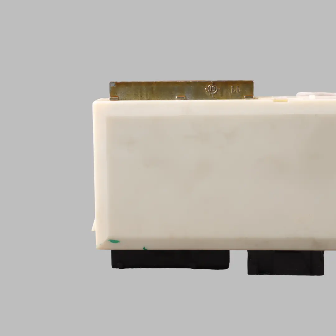 Body Control Unit Convenience Comfort Module GM III High to BMW E39 with Part number 6913522 BMW E39 Body Control Unit Convenience Comfort Module GM III High - SKU 6913522 - Part number 6913522