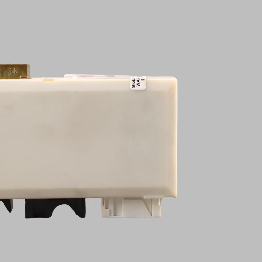 Body Control Unit Convenience Comfort Module GM III High to BMW E39 with Part number 6913522 BMW E39 Body Control Unit Convenience Comfort Module GM III High - SKU 6913522 - Part number 6913522