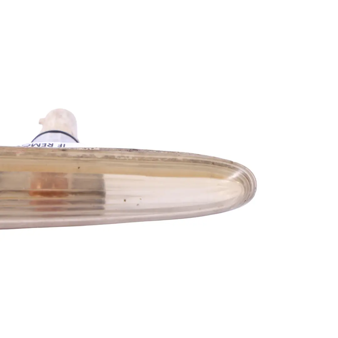 Clignotant Latéral Blanc Droit pour BMW E60 E61 à propos du numéro de pièce 6923920 BMW E60 E61 Clignotant Latéral Blanc Droit - SKU 6923920 - Numéro de pièce 6923920