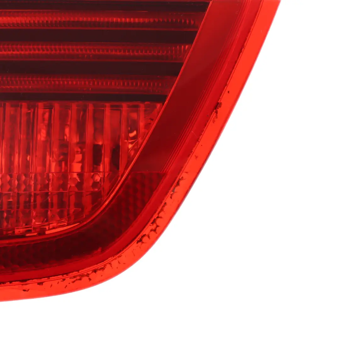 BMW E90 Luce posteriore sinistra coperchio bagagliaio Lampada posteriore - SKU 6937459-4 - Numero di parte 6937459