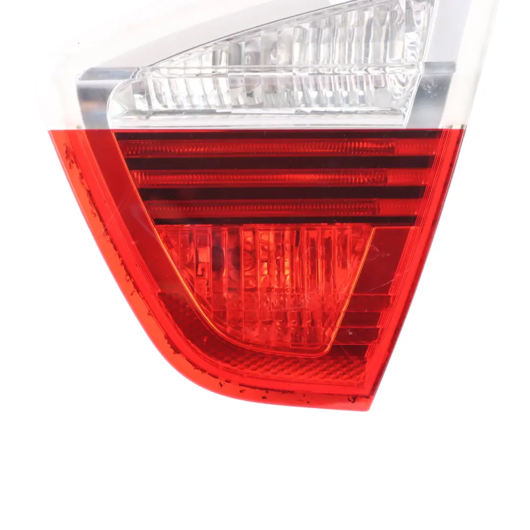 Lampada Posteriore BMW E90 Berlina Luce Nel Coperchio Bagagliaio Destra per con numero di parte 6937460 Lampada Posteriore BMW E90 Berlina Luce Nel Coperchio Bagagliaio Destra - SKU 6937460-1 - Numero di parte 6937460