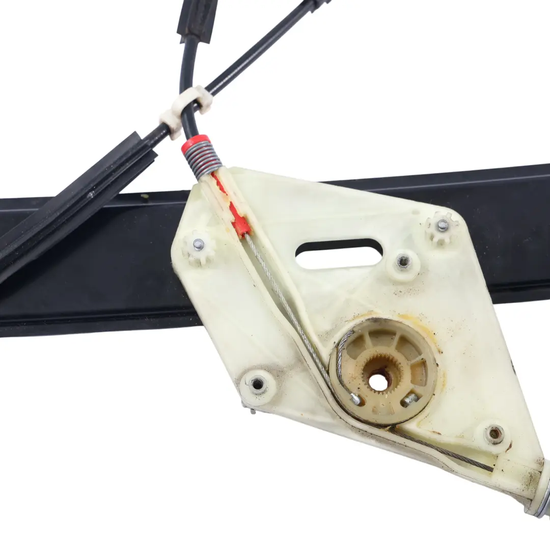 Podnośnik Regulator Szyby Drzwi Prawej Przedniej do BMW E81 E82 E88 o numerze 6978846 BMW E81 E82 E88 Podnośnik Regulator Szyby Drzwi Prawej Przedniej - SKU 6978846-3 - Numer Części 6978846