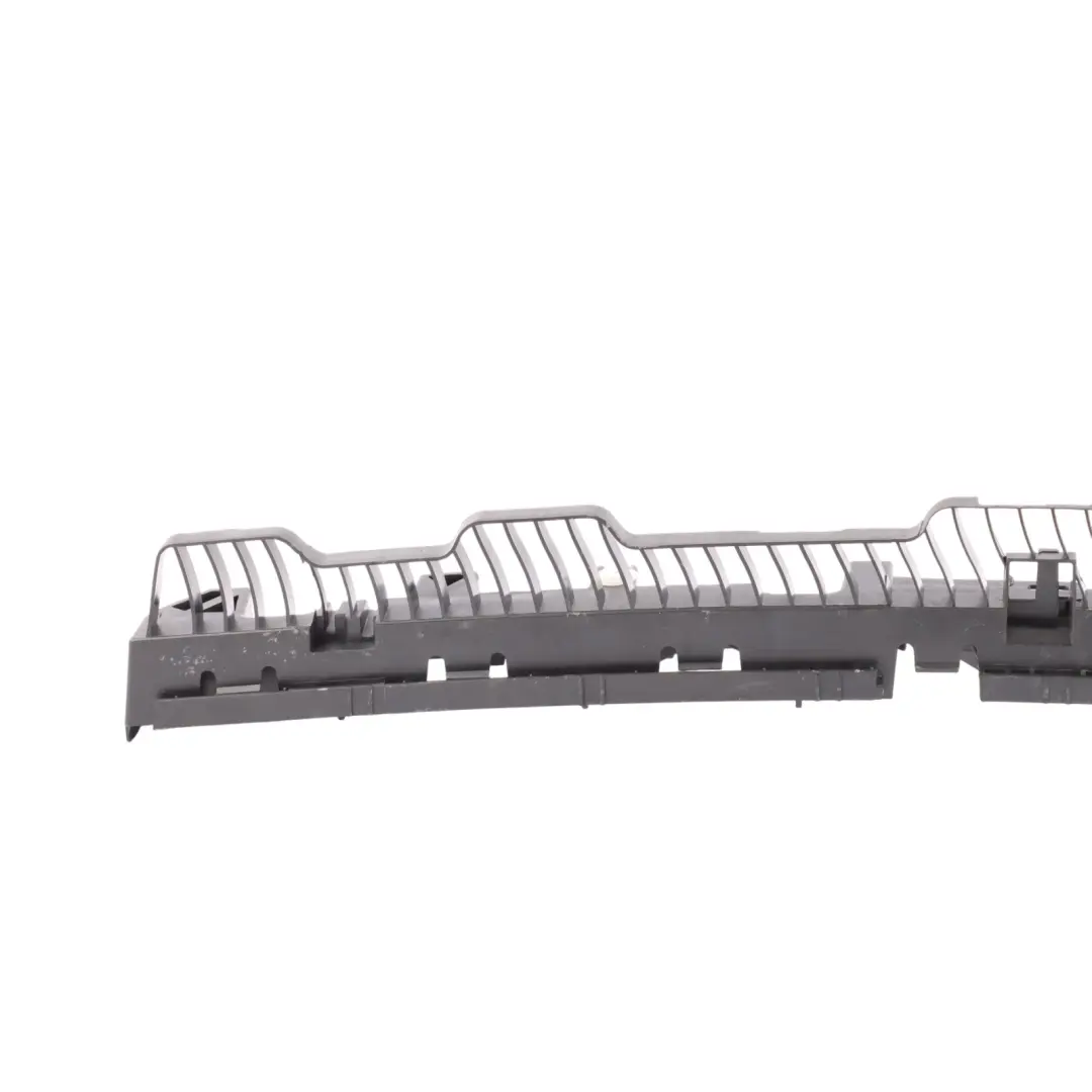 Mk5 KJ1 Support Montage Pare Chocs Arrière Guide Central pour Seat Ibiza à propos du numéro de pièce 6F0807863C Seat Ibiza Mk5 KJ1 Support Montage Pare Chocs Arrière Guide Central - SKU 6F0807863C - Numéro de pièce 6F0807863C