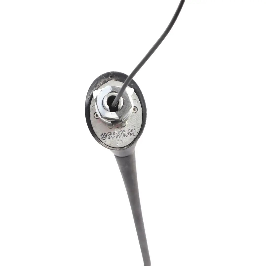 Antenne De Toit Base pour VW Volkswagen Polo 6R à propos du numéro de pièce 6R0035501 VW Volkswagen Polo 6R Antenne De Toit Base - SKU 6R0035501 - Numéro de pièce 6R0035501