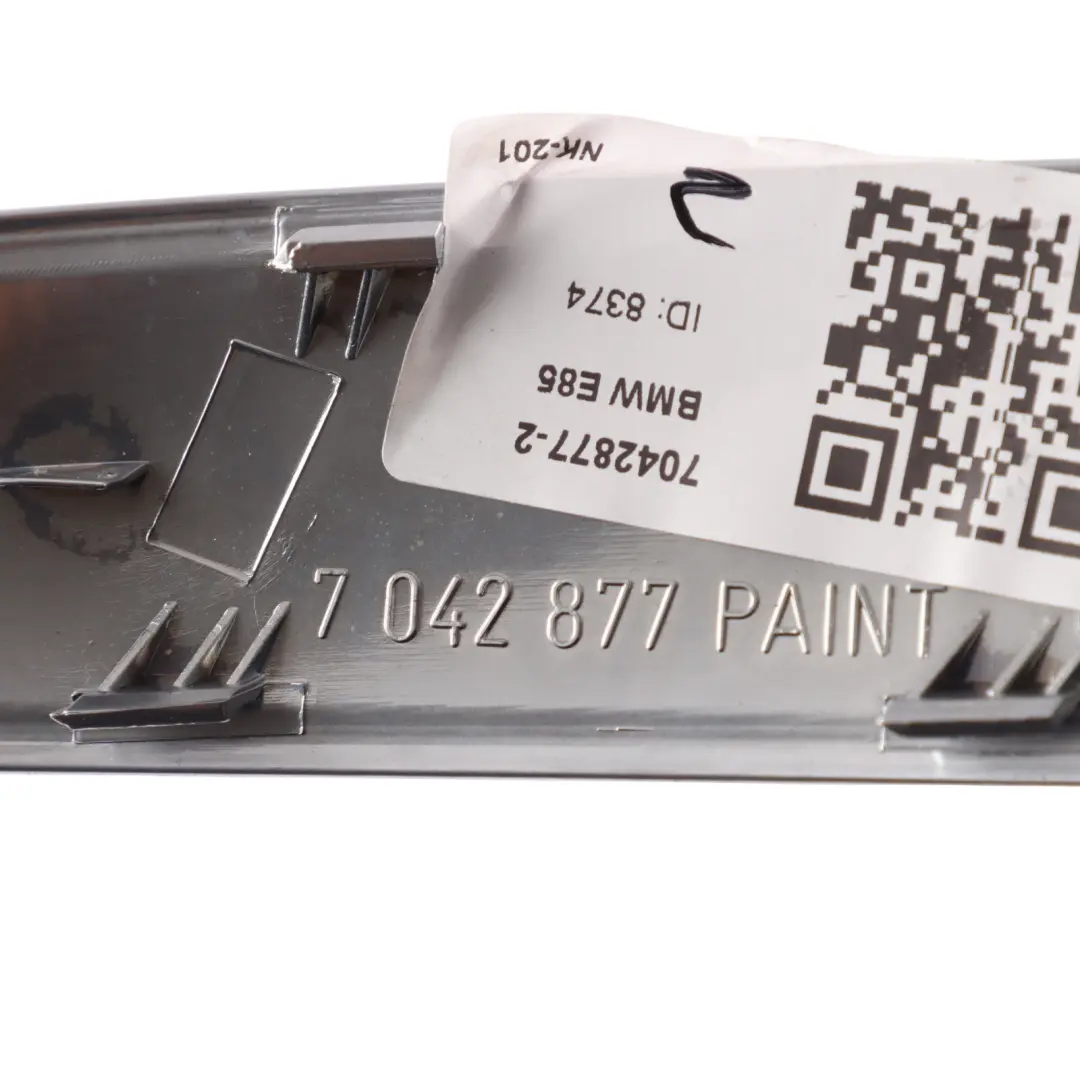 Trim Clasp Door Handle Left Silver to BMW Z4 E85 E86 Cover with Part number 7042877 BMW Z4 E85 E86 Cover Trim Clasp Door Handle Left Silver - SKU 7042877-2 - Part number 7042877