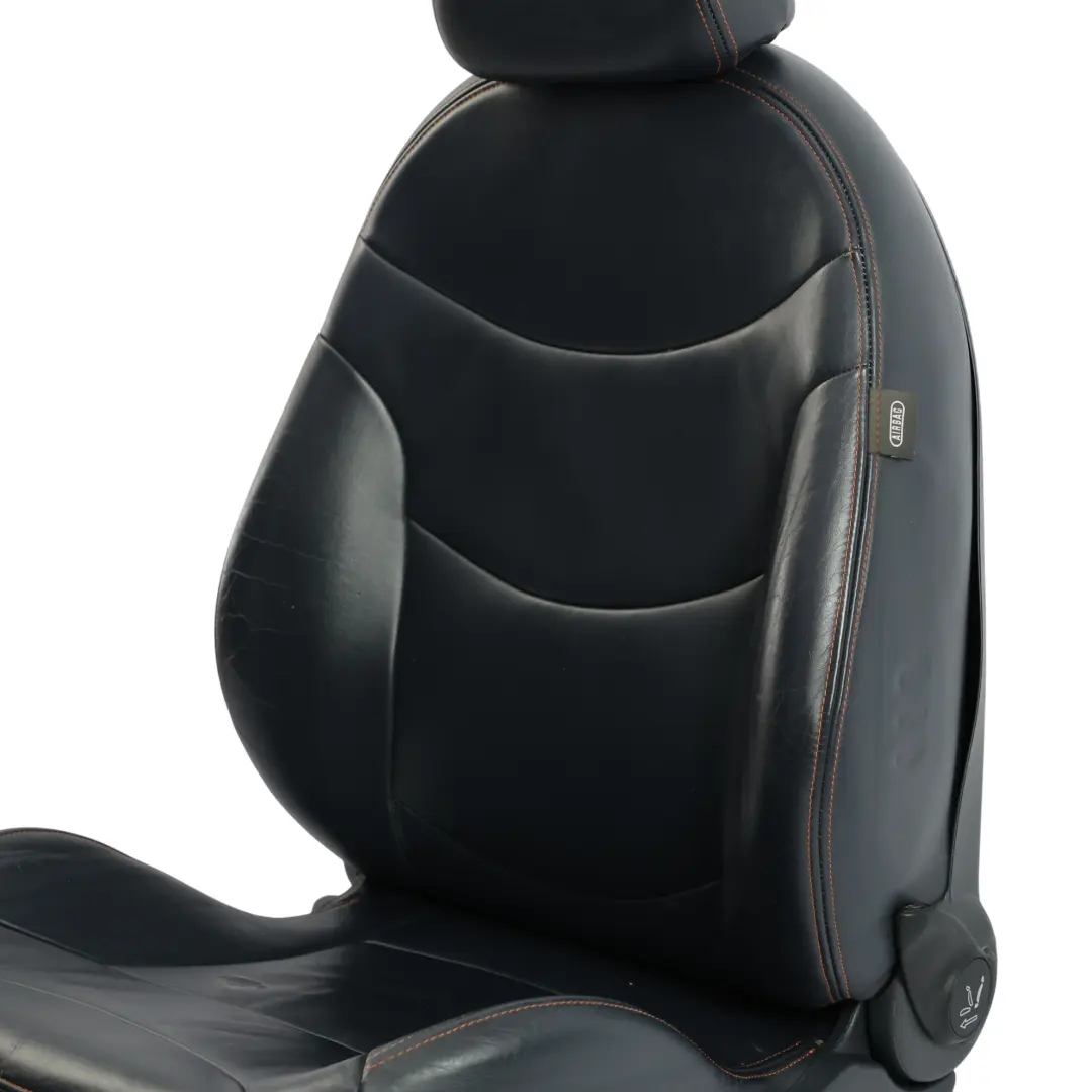 Asiento Delantero Sport Calefaccionado Izquierdo Cuero Oscuro para Mini Cooper R52 con número de pieza 7132547 Mini Cooper R52 Asiento Delantero Sport Calefaccionado Izquierdo Cuero Oscuro - SKU 7132547-1 - Número de pieza 7132547