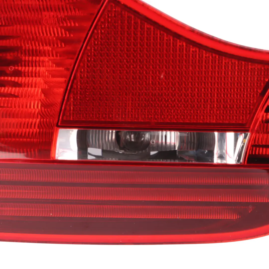 Lamp BMW Z4 E85 E86 Tailgate Tail Light Right O/S to Rear with Part number 7162730 Rear Lamp BMW Z4 E85 E86 Tailgate Tail Light Right O/S - SKU 7162730-1 - Part number 7162730