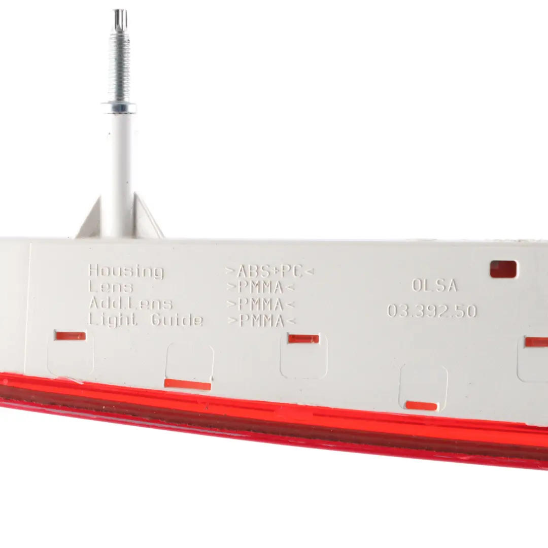 Troisième Feu Stop BMW E82 E88 Feu Stop Arrière Rouge pour à propos du numéro de pièce 7164978 Troisième Feu Stop BMW E82 E88 Feu Stop Arrière Rouge - SKU 7164978-3 - Numéro de pièce 7164978