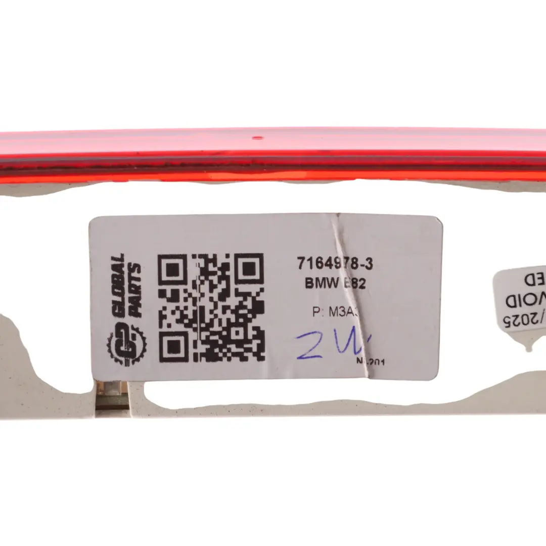 Troisième Feu Stop BMW E82 E88 Feu Stop Arrière Rouge pour à propos du numéro de pièce 7164978 Troisième Feu Stop BMW E82 E88 Feu Stop Arrière Rouge - SKU 7164978-3 - Numéro de pièce 7164978