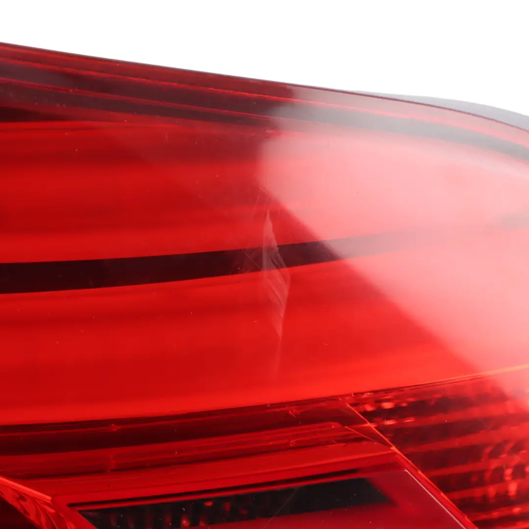 Feu Arrière Gauche Side Panel pour BMW Z4 E89 à propos du numéro de pièce 7191775 BMW Z4 E89 Feu Arrière Gauche Side Panel - SKU 7191775-1 - Numéro de pièce 7191775