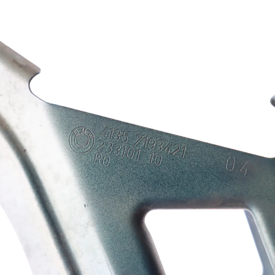 Front Side Panel Bracket Holder Left 1 N/S Tiefsee Blau - A76 7193421 to BMW F07 with Part number 7230575 BMW F07 Front Side Panel Bracket Holder Left 1 N/S Tiefsee Blau - A76 7193421 - SKU 7230575-DSB - Part number 7230575